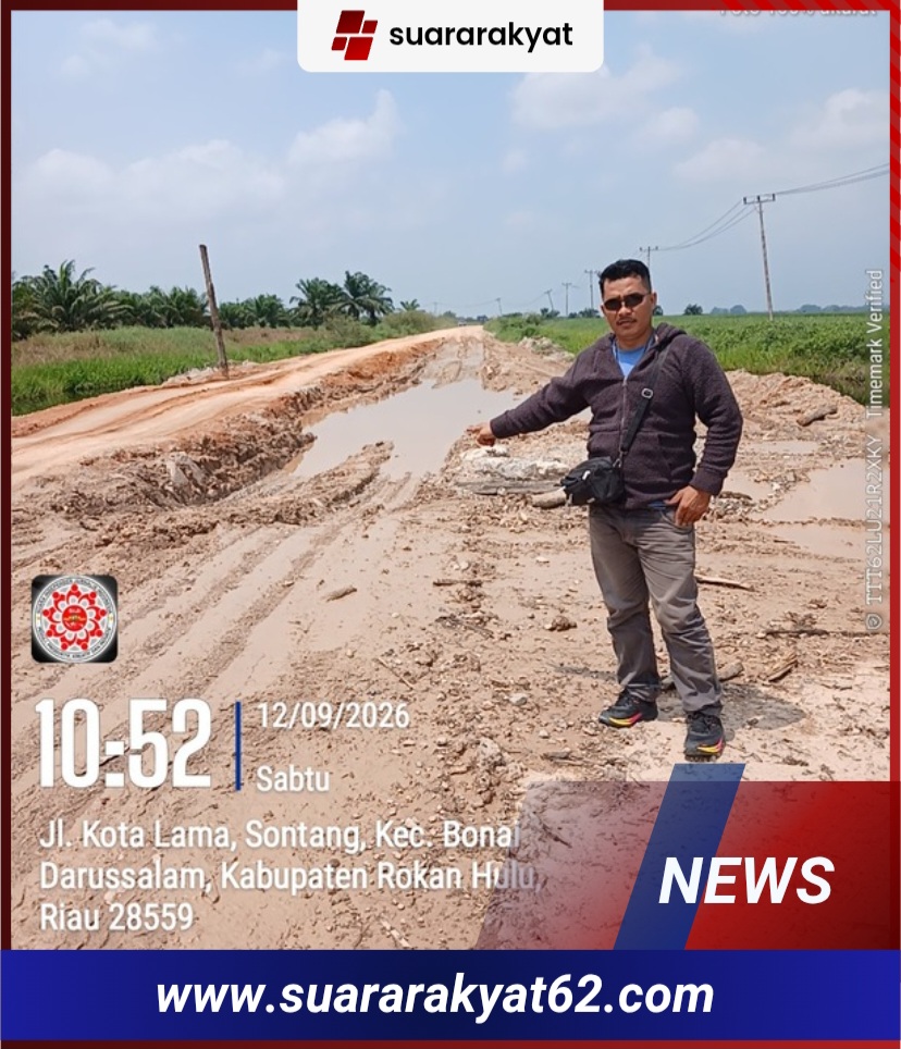 Jalan Lintas Sontang Butuh Perhatian, Kondisi Jalan Bagaikan Kubangan Kerbau meski dimusim Kemarau